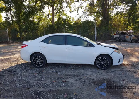 2016 Toyota Corolla S Plus z USA, uszkodzony, nr VIN 2T1BURHE4GC593136